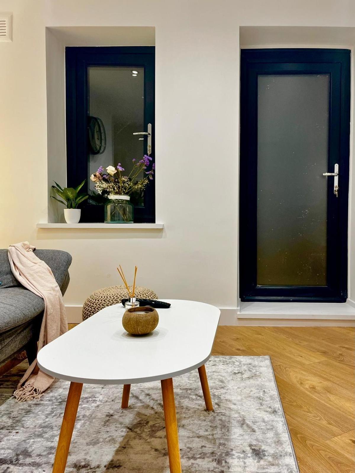 Cozy And Peaceful Apartment With Terrace In Hackney Londres Exterior foto